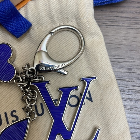 Guaranteed Authentic Louis Vuitton Charm/Key Holder - Picture 3 of 5